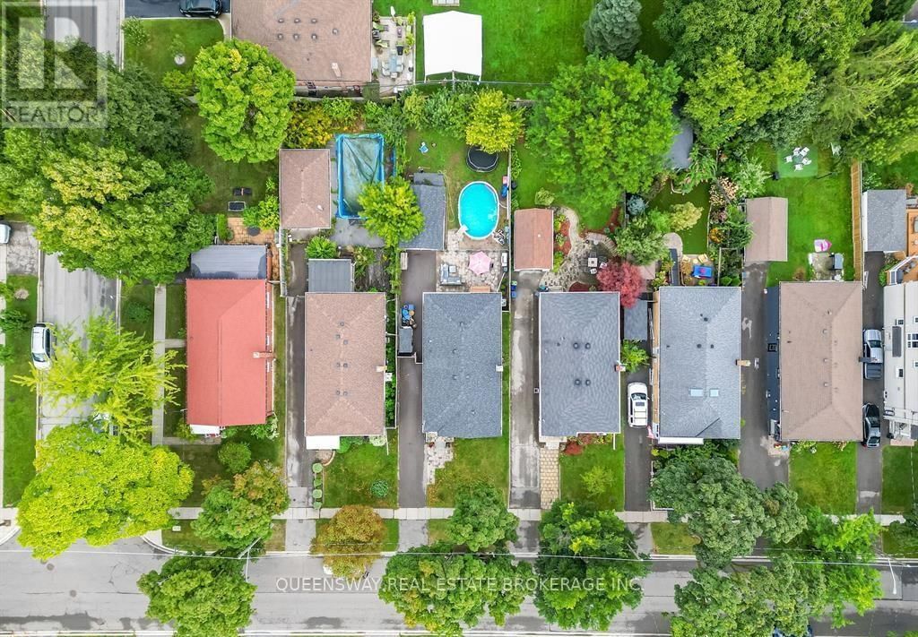 27 CHARLESTON ROAD Image 16