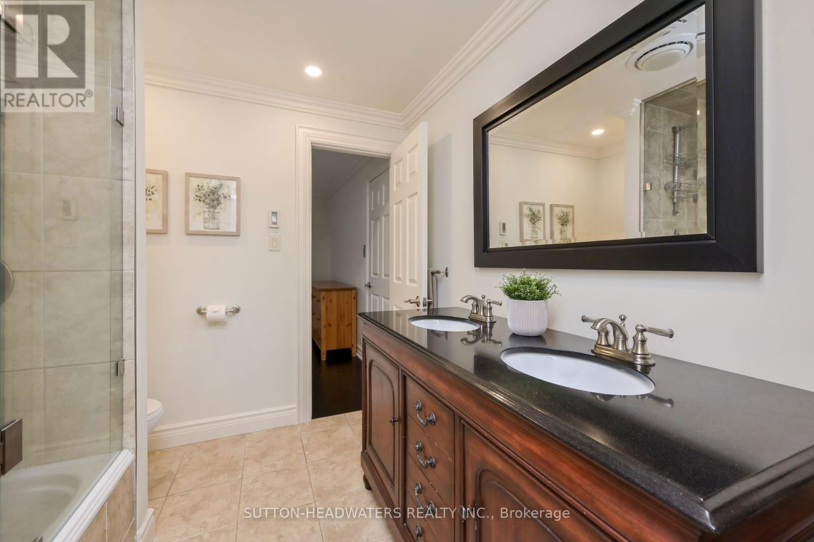 30 CEDAR DRIVE Image 22