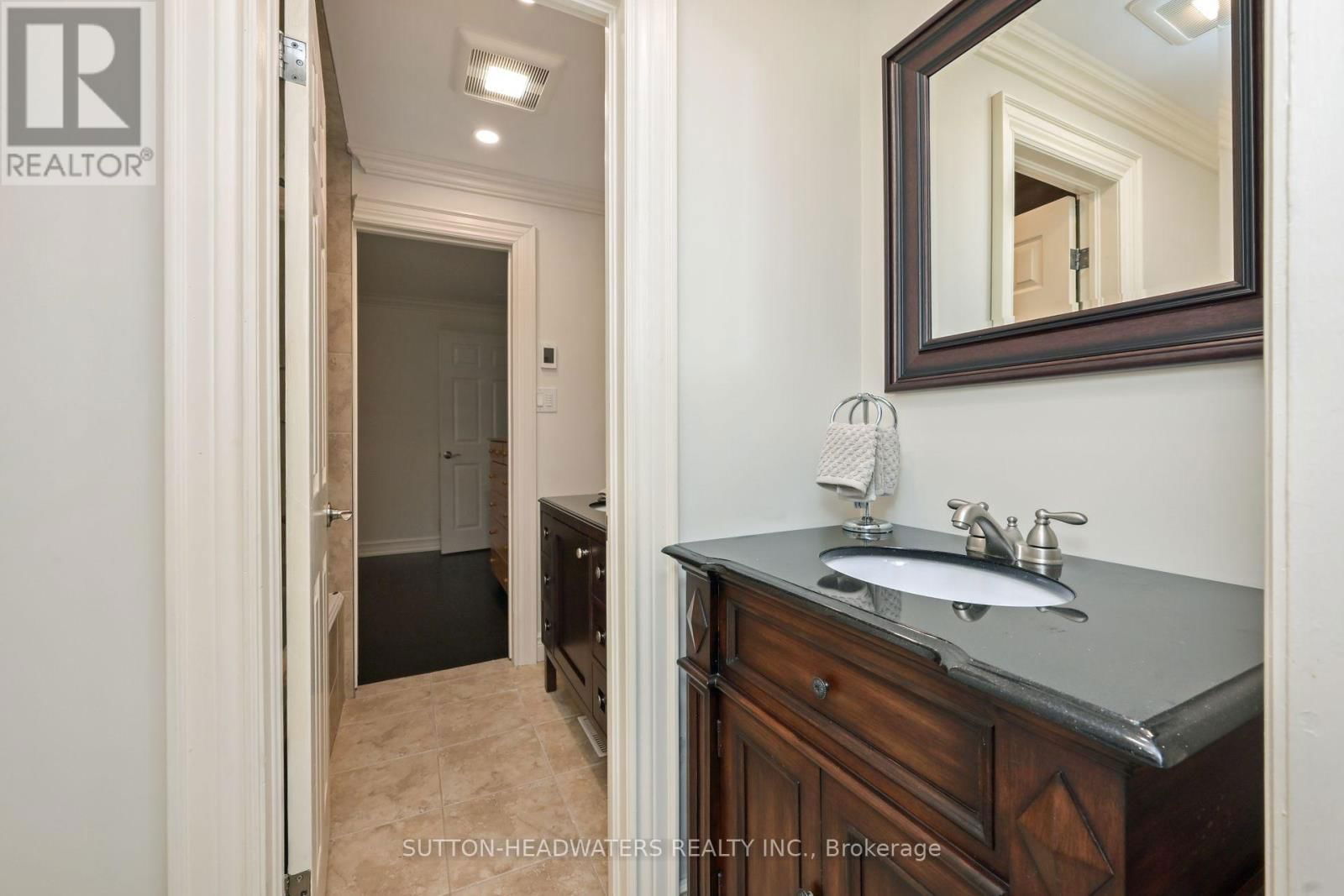 30 CEDAR DRIVE Image 25