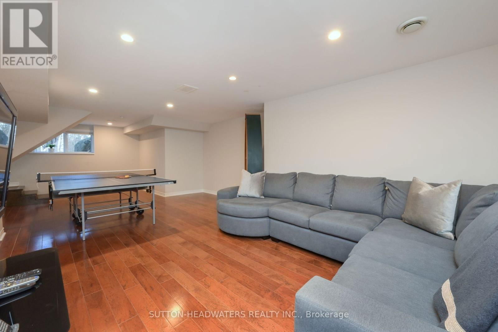 30 CEDAR DRIVE Image 28