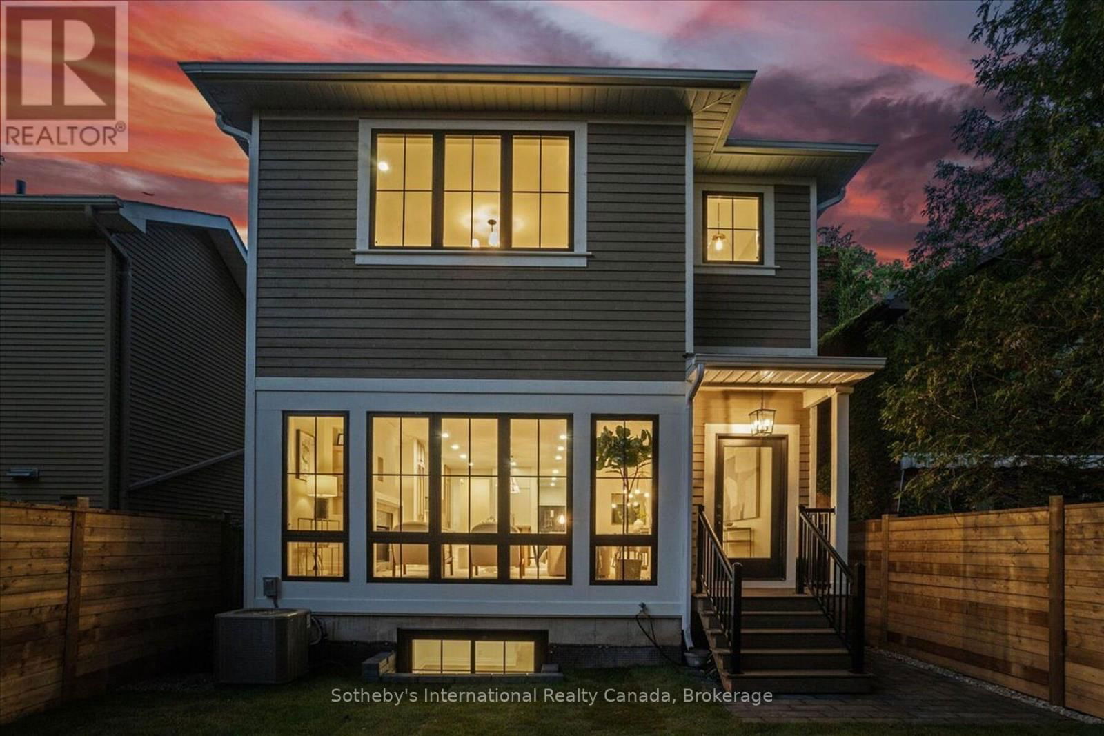 152 CHISHOLM STREET Image 28