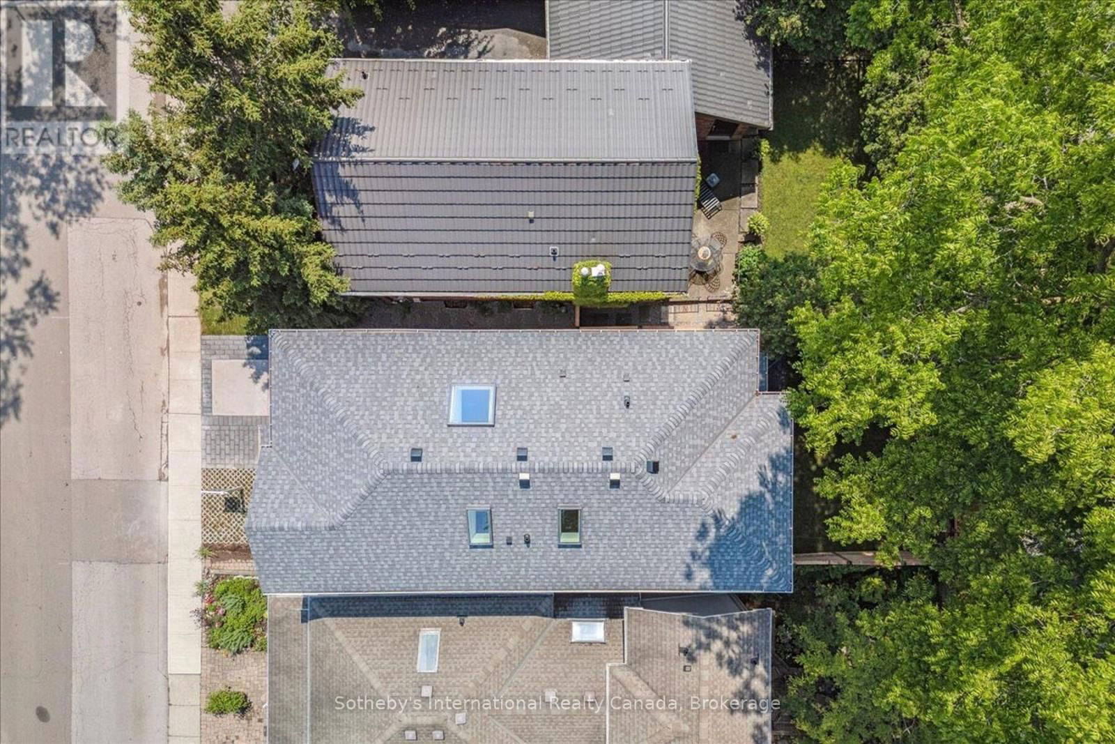 152 CHISHOLM STREET Image 30