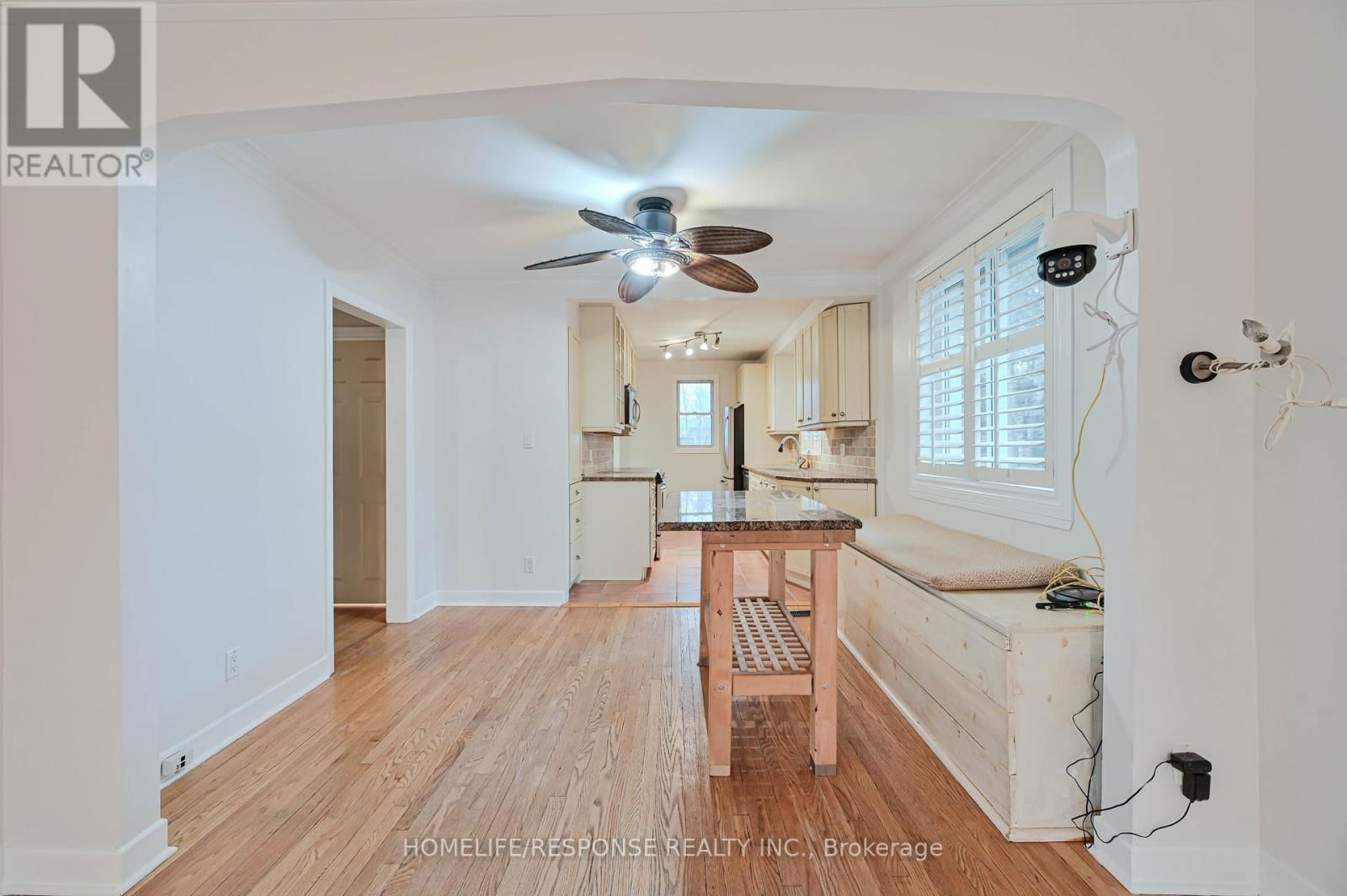 94 YORKVIEW DRIVE Image 14