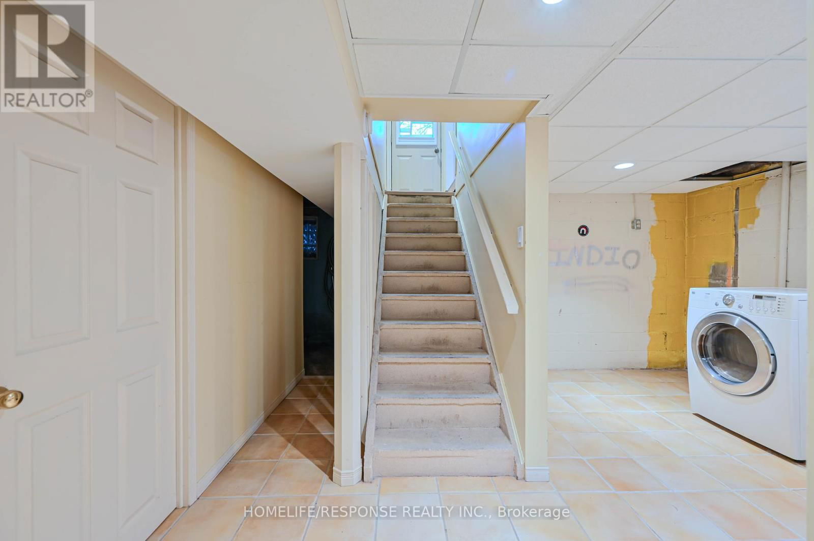 94 YORKVIEW DRIVE Image 22