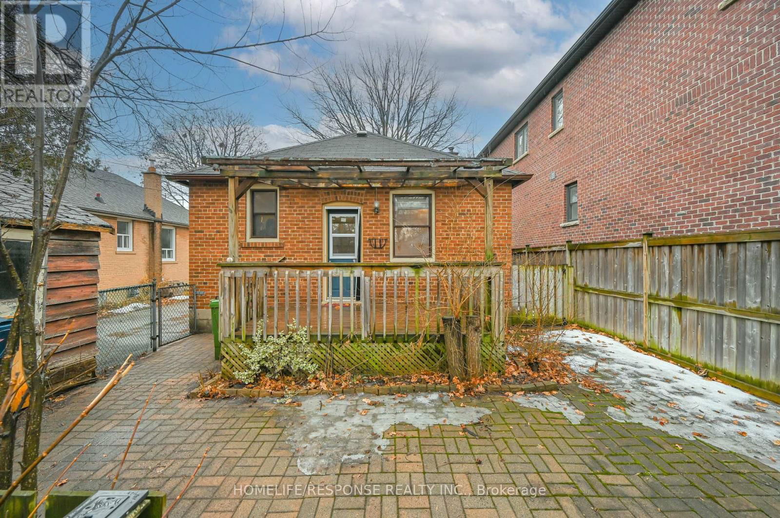 94 YORKVIEW DRIVE Image 31