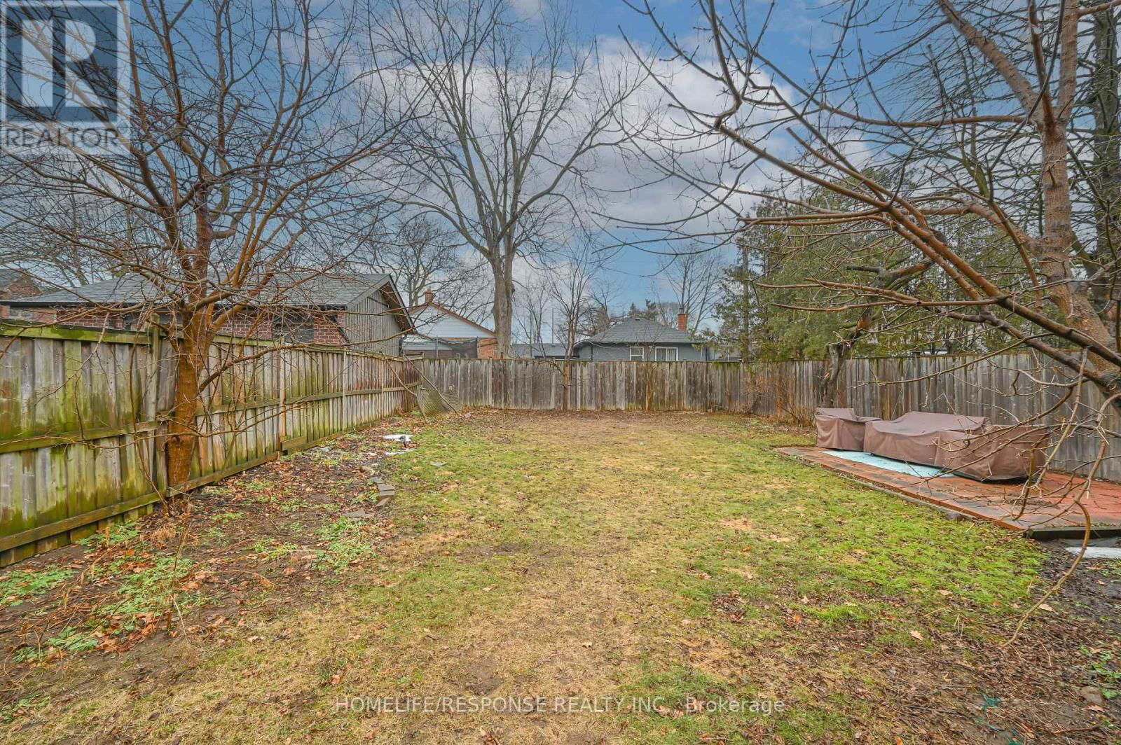 94 YORKVIEW DRIVE Image 33