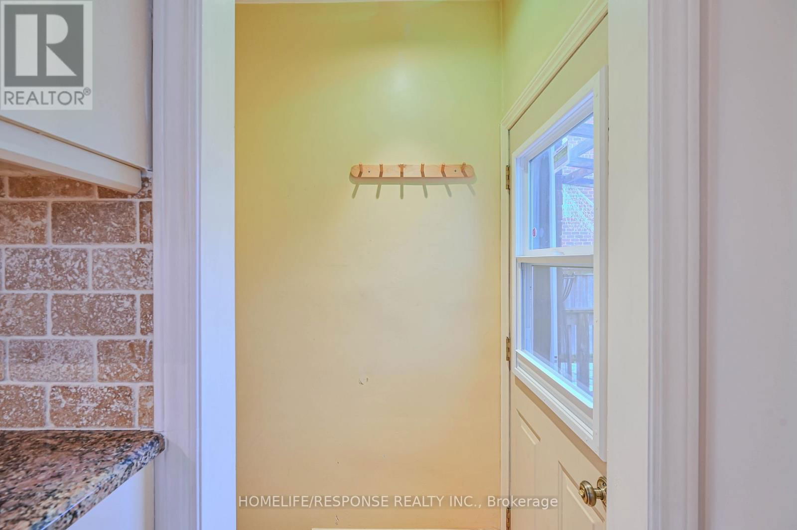 94 YORKVIEW DRIVE Image 7