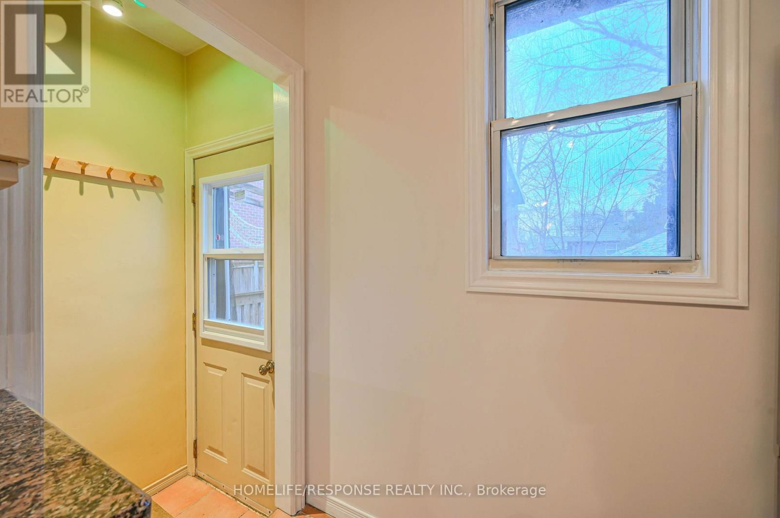 94 YORKVIEW DRIVE Image 8
