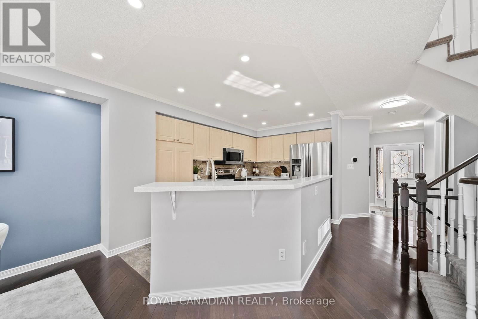 5868 RAFTSMAN COVE Image 10