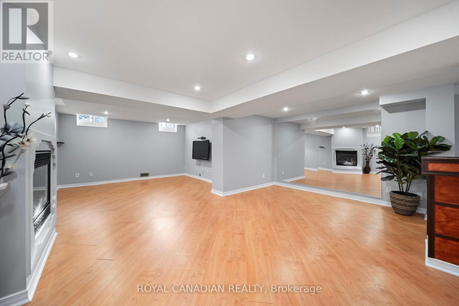 5868 RAFTSMAN COVE Image 35