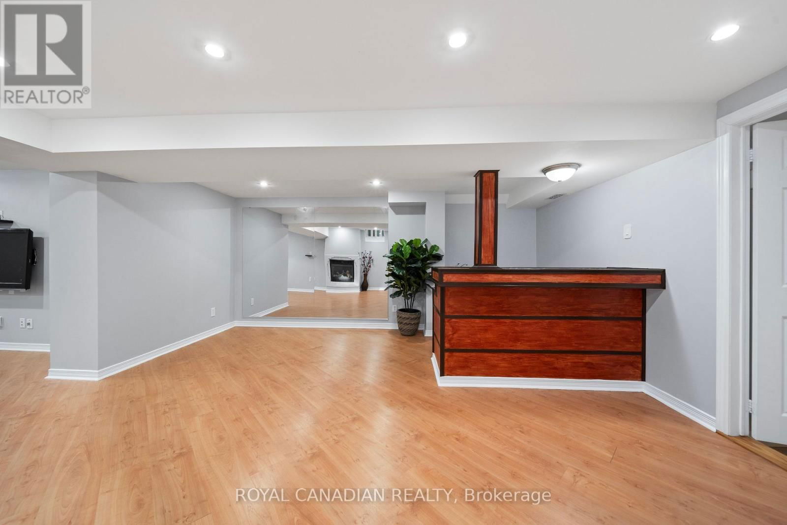 5868 RAFTSMAN COVE Image 36