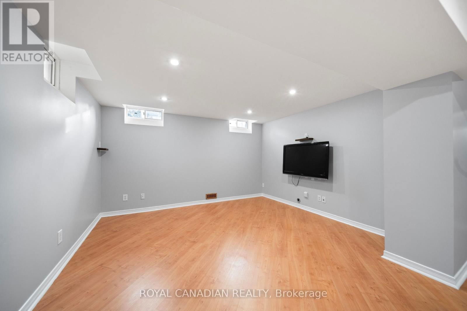 5868 RAFTSMAN COVE Image 39