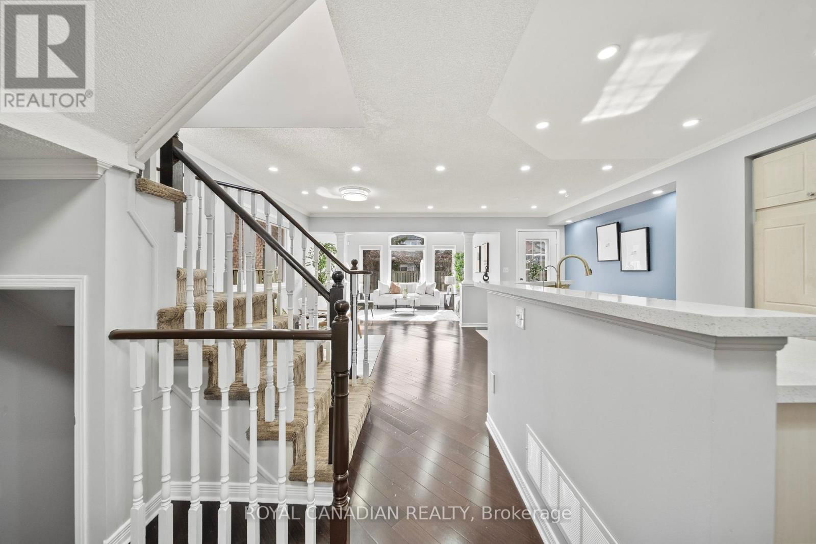 5868 RAFTSMAN COVE Image 5