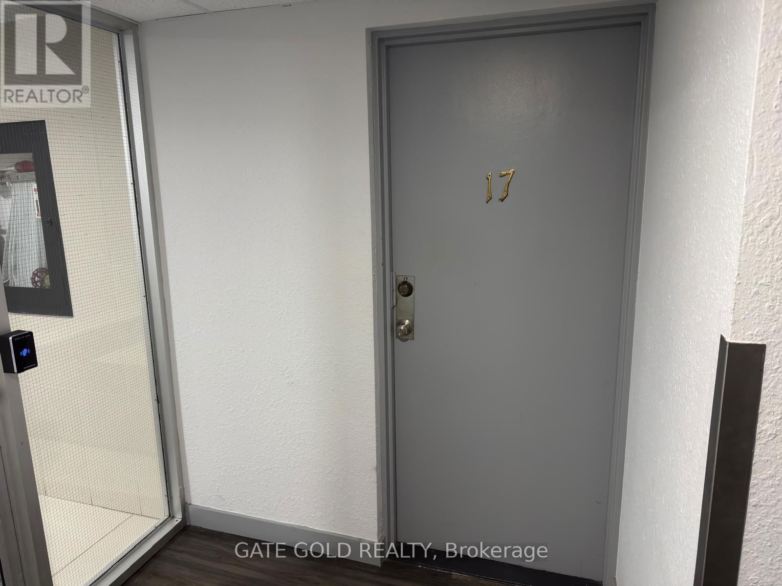 17 - 1624 BLOOR STREET Image 16