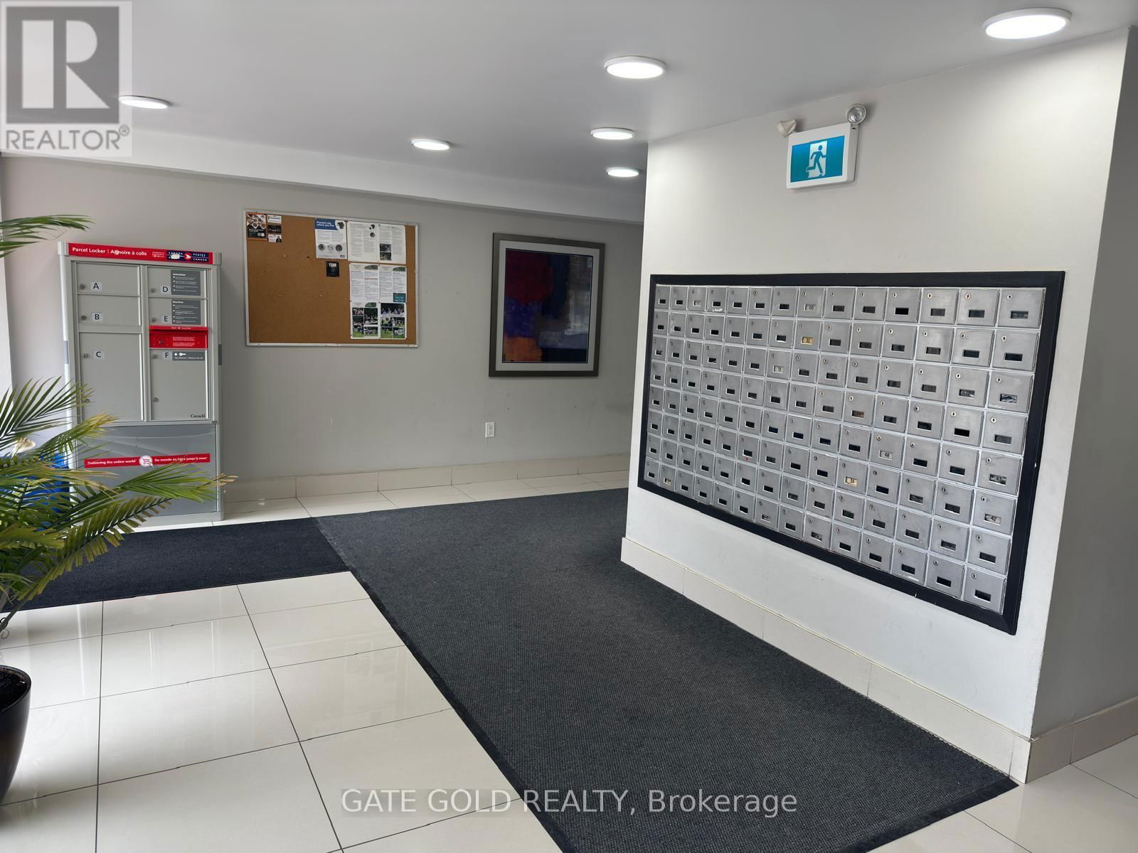 17 - 1624 BLOOR STREET Image 4