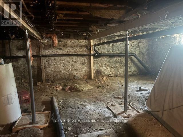 15612 MCLAUGHLIN ROAD Image 16