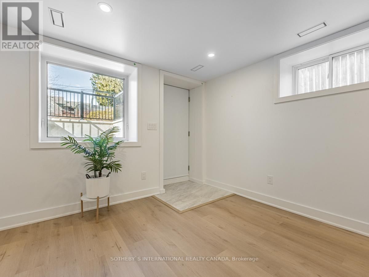 6 TWENTY FIFTH STREET Image 37
