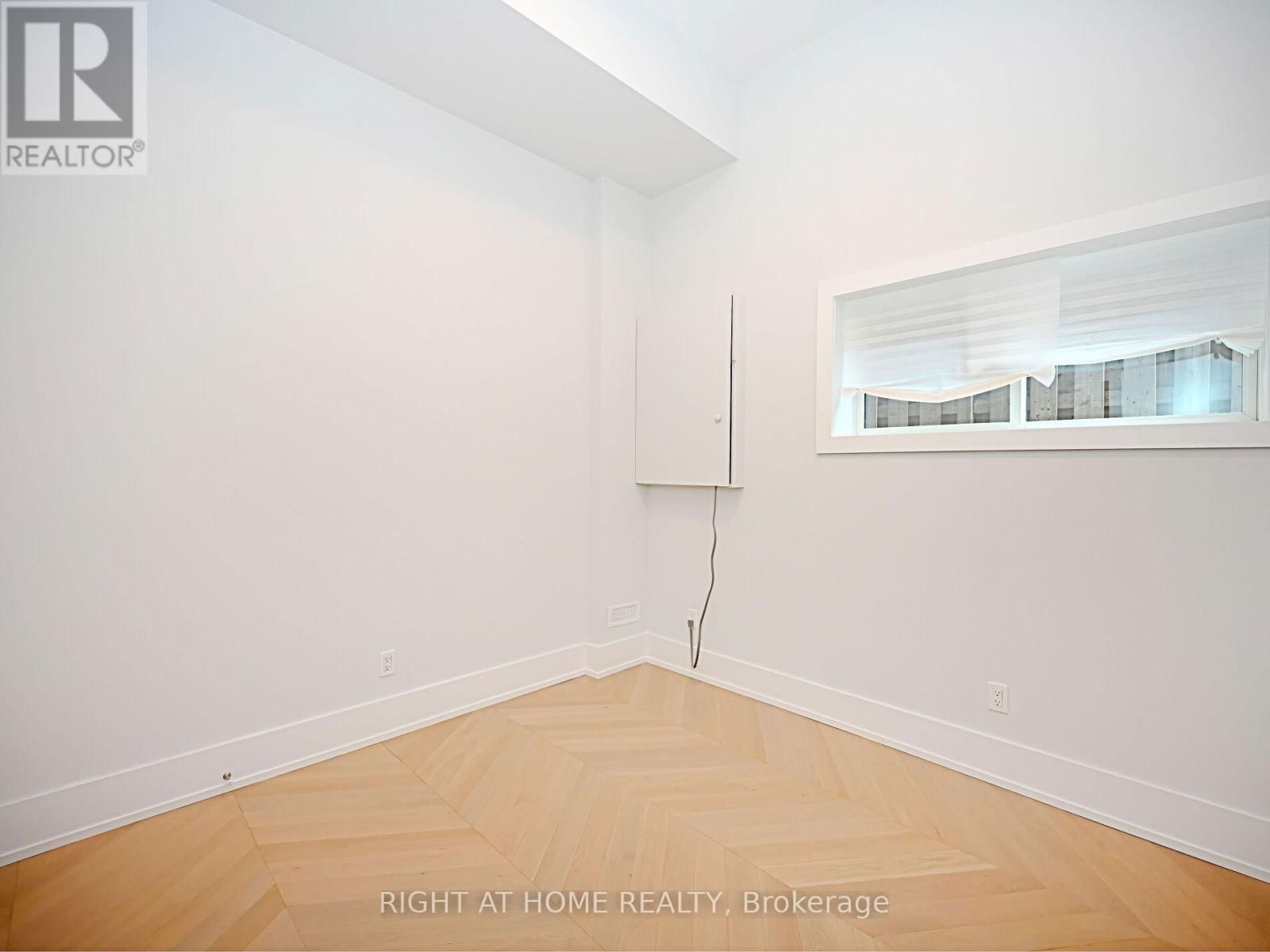 50B WOODLAWN AVENUE Image 27