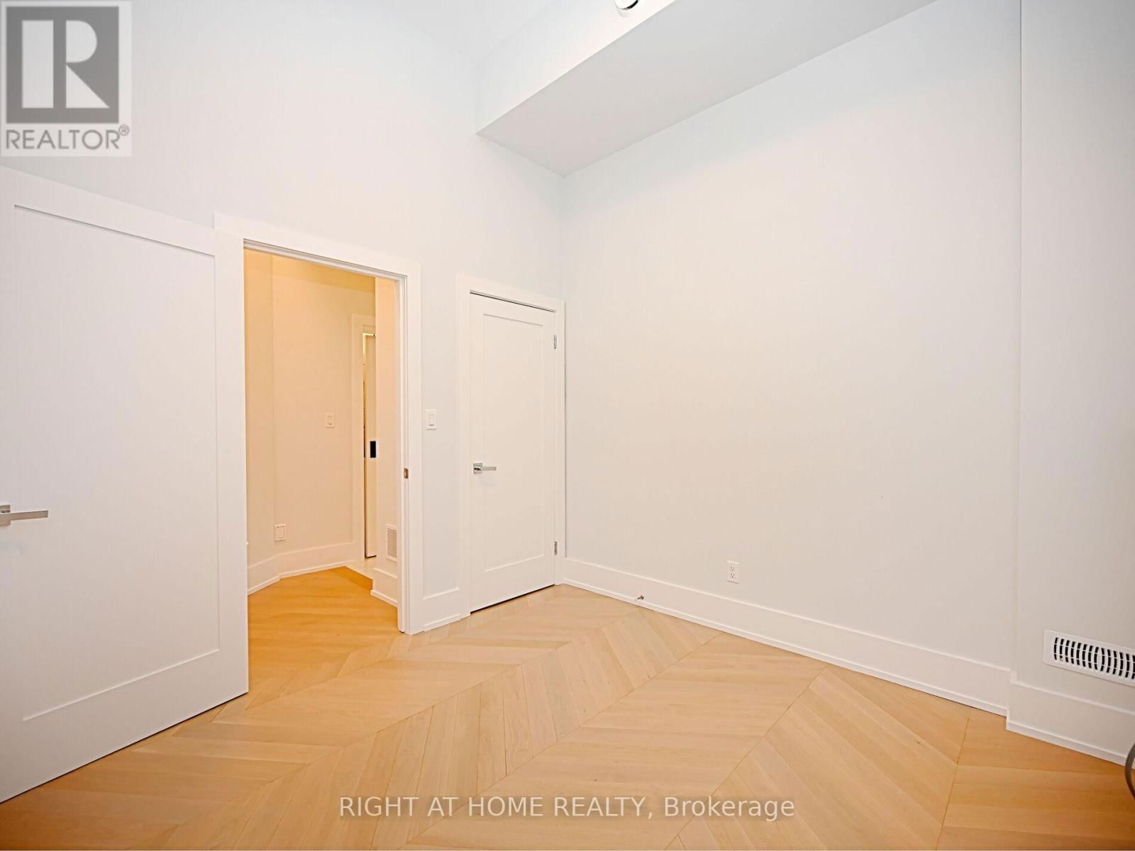 50B WOODLAWN AVENUE Image 28