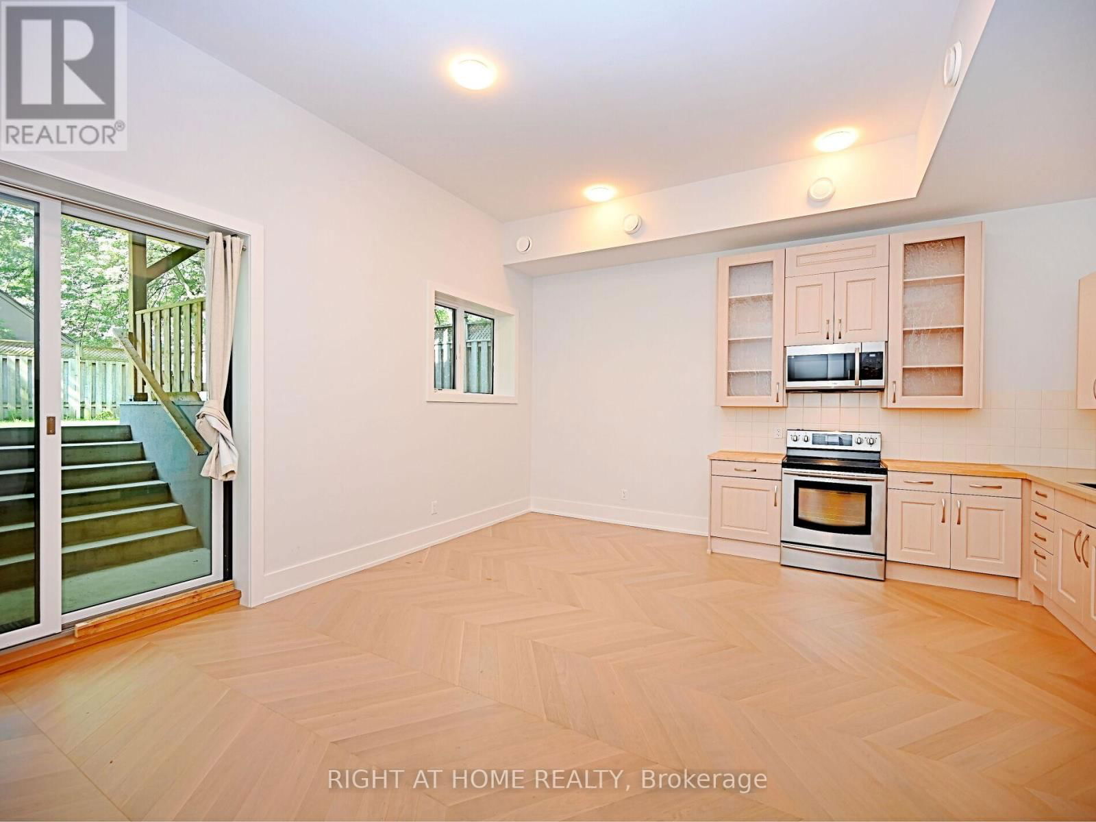 50B WOODLAWN AVENUE Image 8