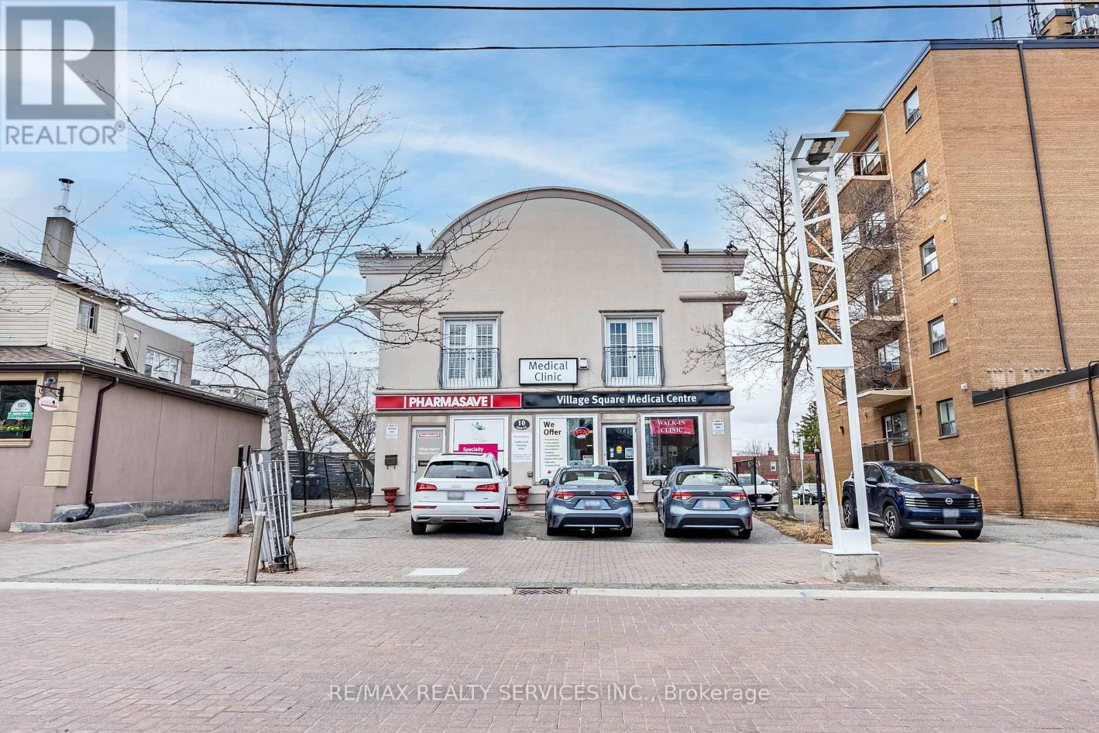 10 MAIN STREET Image 1