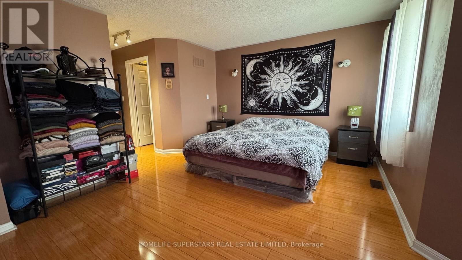 980 PETER ROBERTSON BOULEVARD Image 18