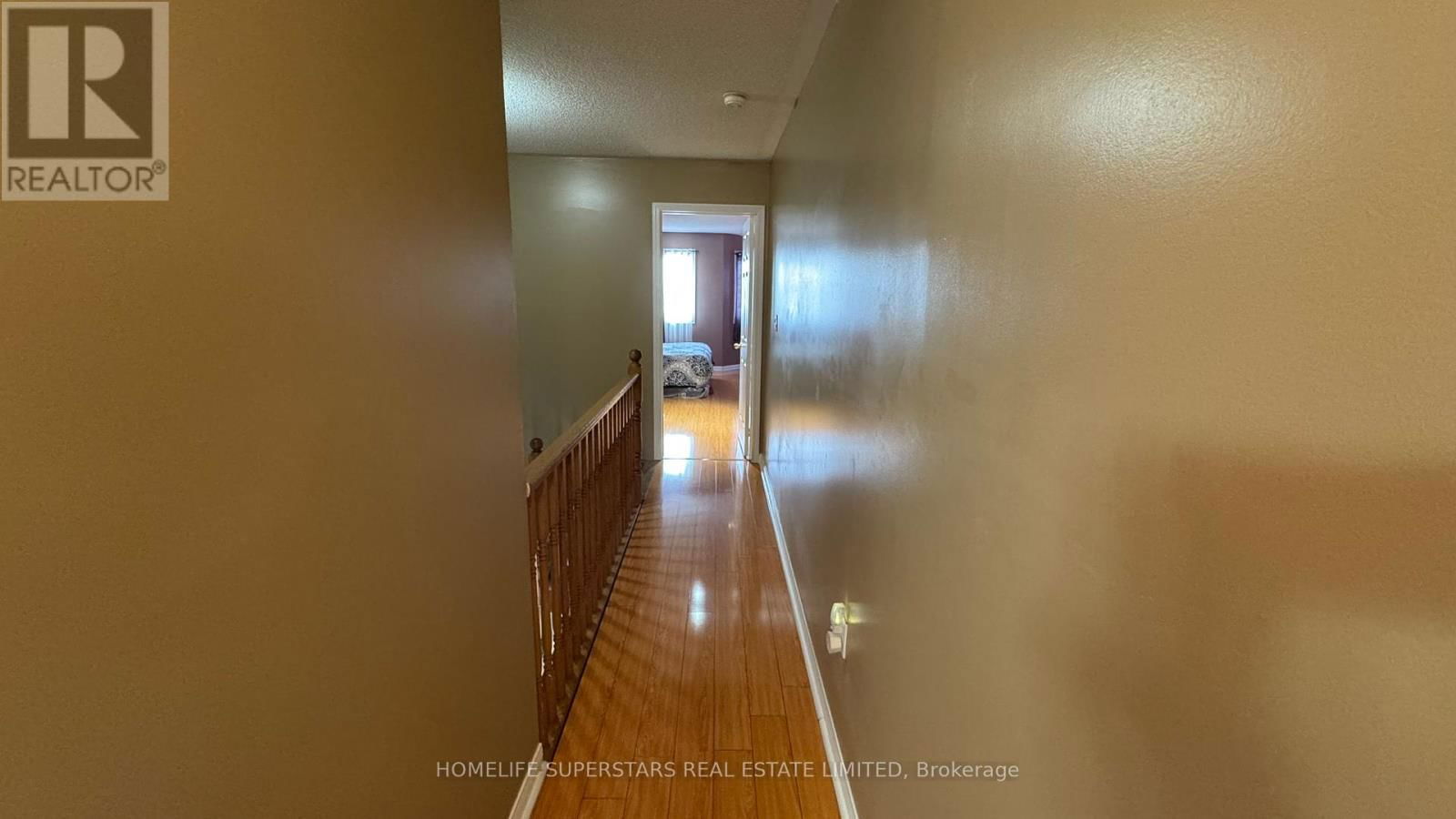 980 PETER ROBERTSON BOULEVARD Image 29