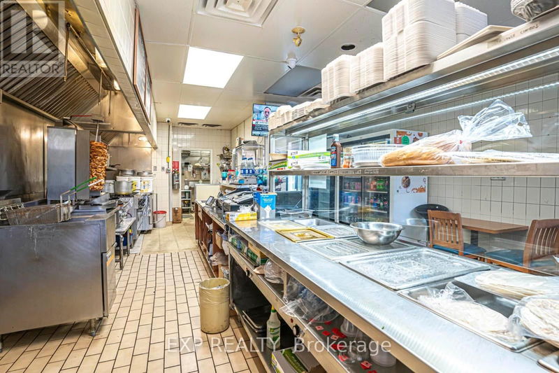 Image #1 of Restaurant for Sale at Kingsway, Oakville , Ontario