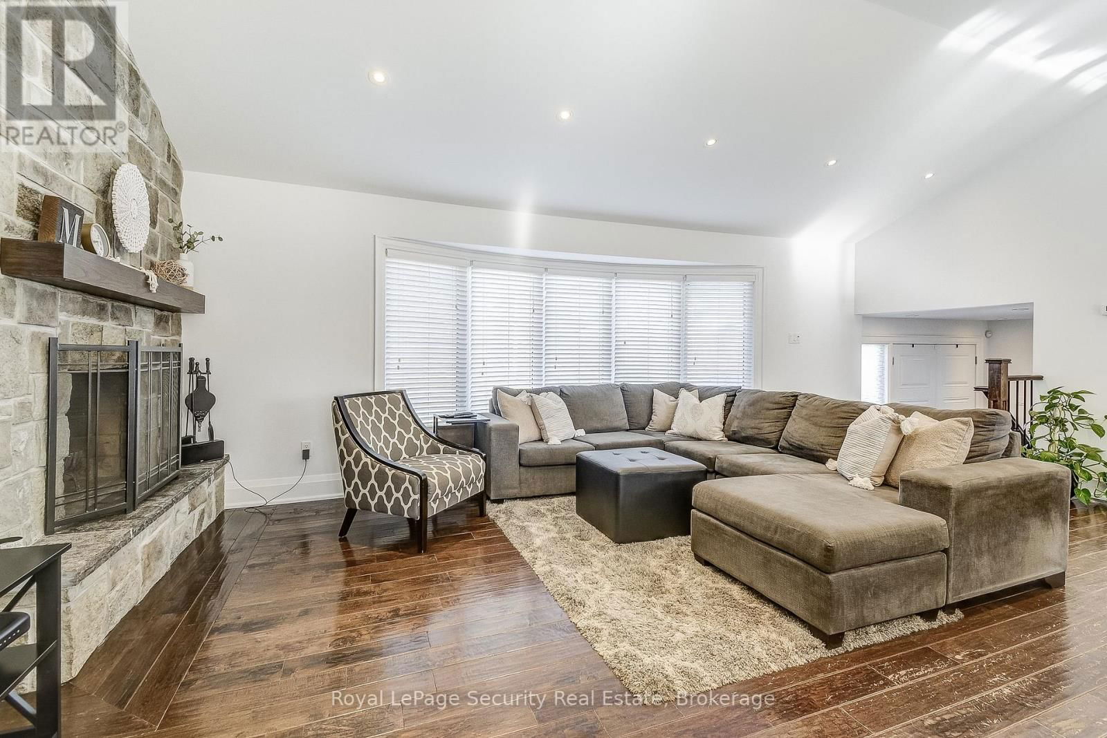 11310 TRAFALGAR ROAD Image 10