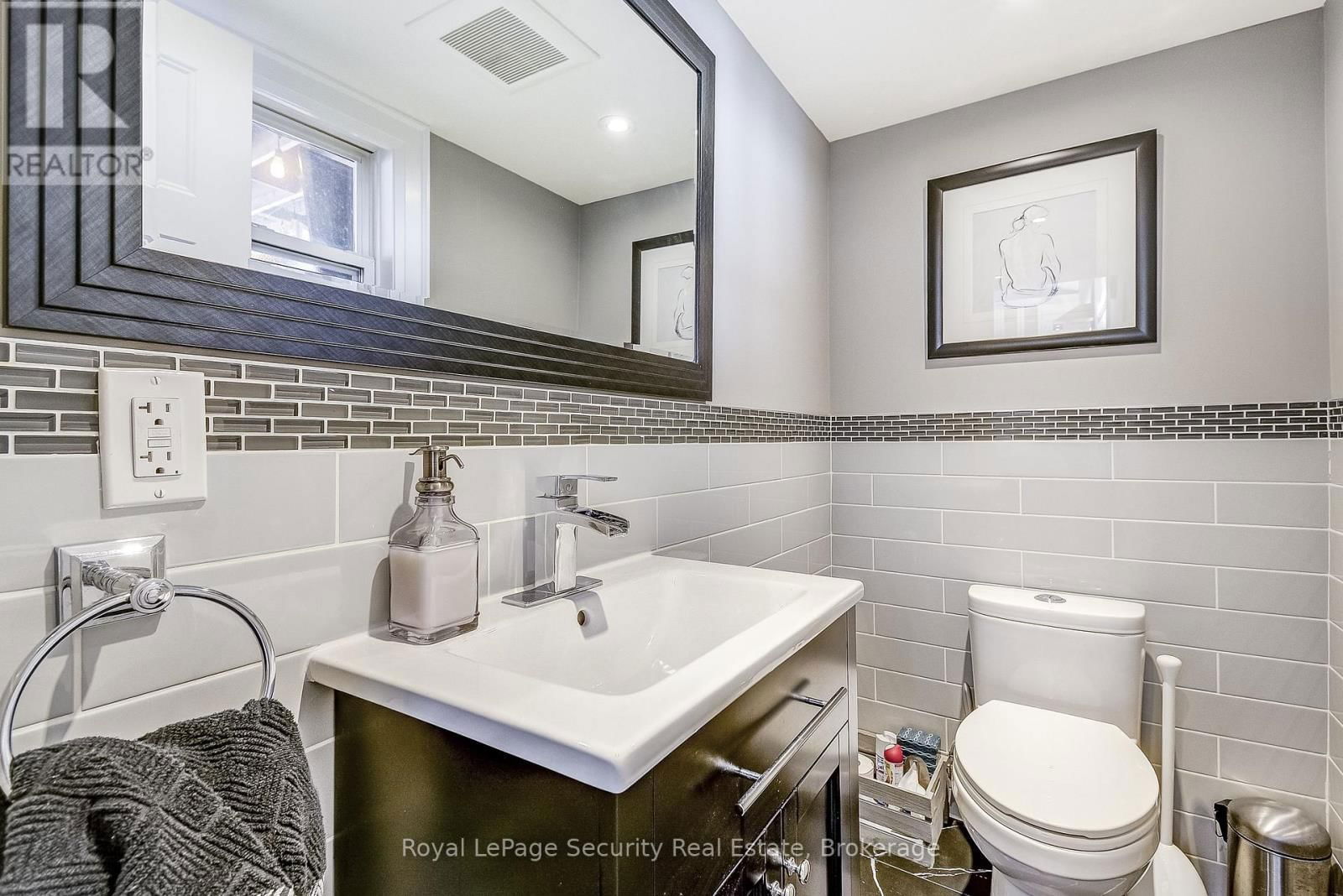 11310 TRAFALGAR ROAD Image 22