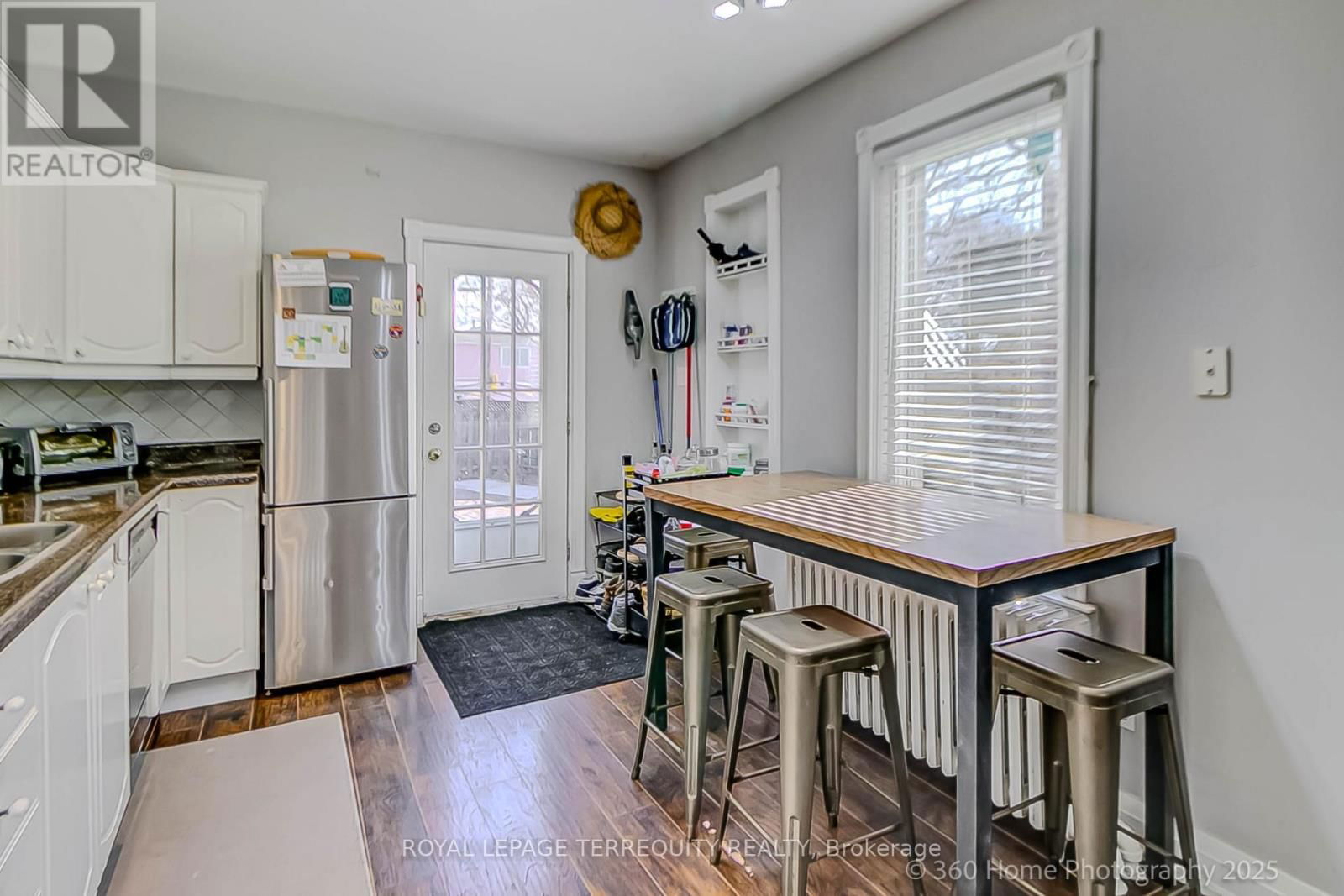 221 WINDERMERE AVENUE Image 13