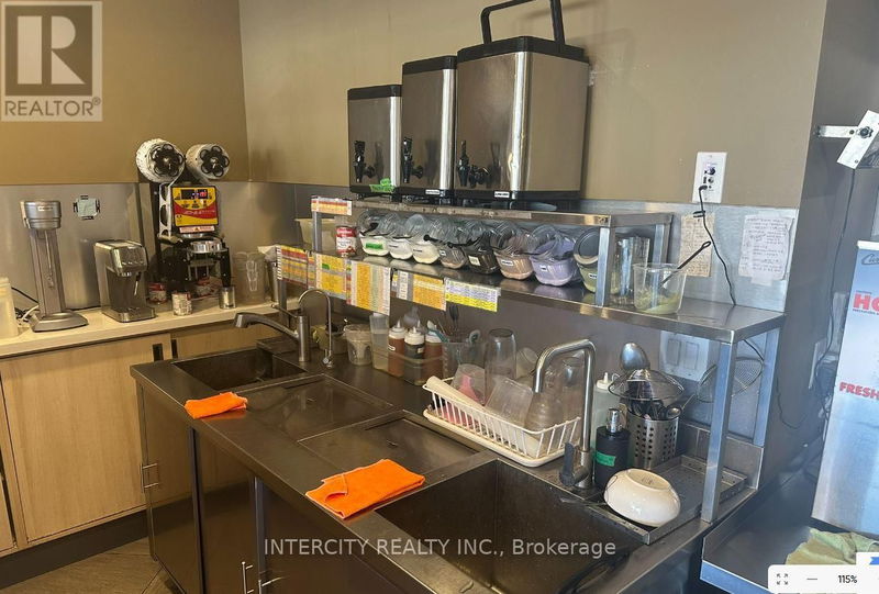 Image #1 of Restaurant for Sale at Hurontario, Mississauga , Ontario