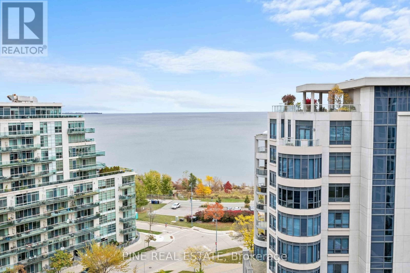 1112 - 2083 LAKESHORE BOULEVARD WEST Image 36
