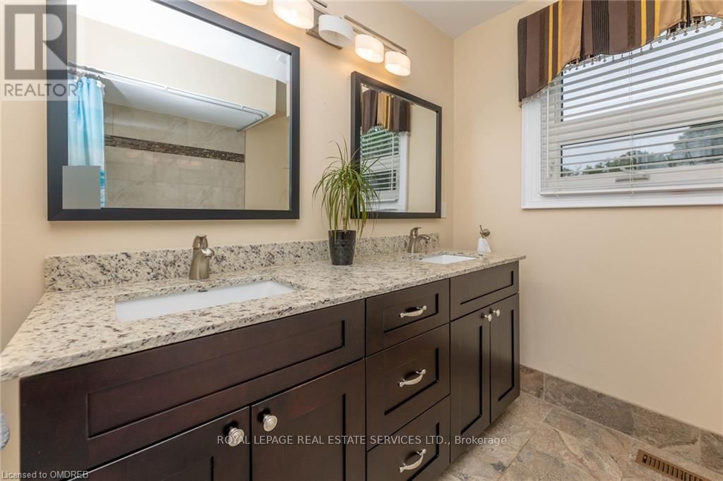 2123 KAWARTHA CRESCENT Image 23
