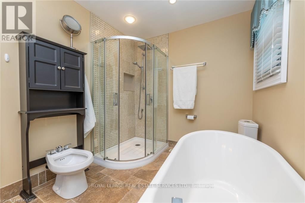 2123 KAWARTHA CRESCENT Image 29