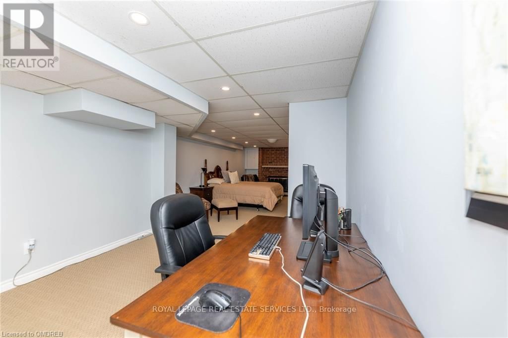 2123 KAWARTHA CRESCENT Image 33
