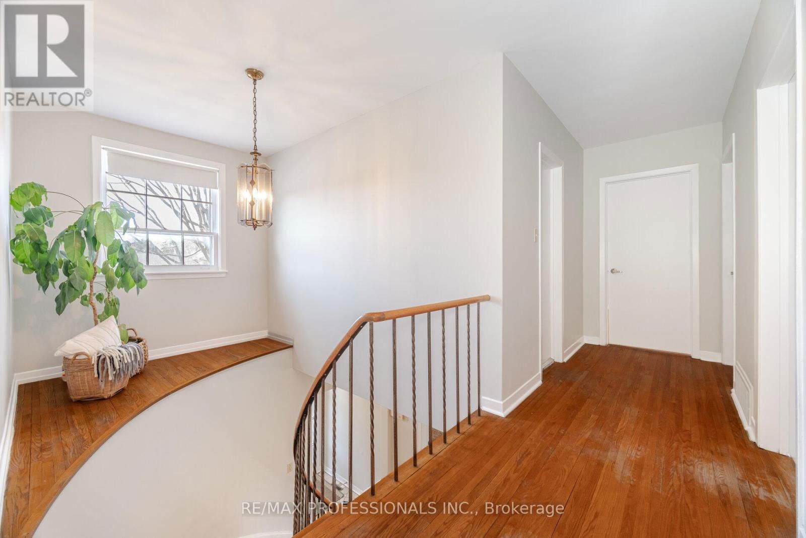 37 THICKET ROAD Image 20