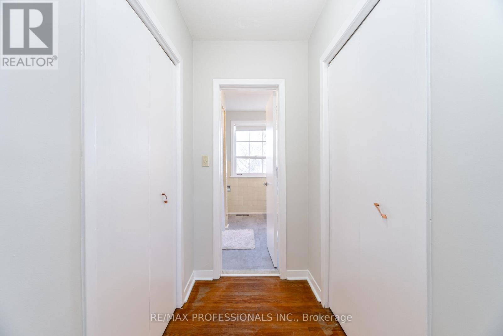 37 THICKET ROAD Image 23