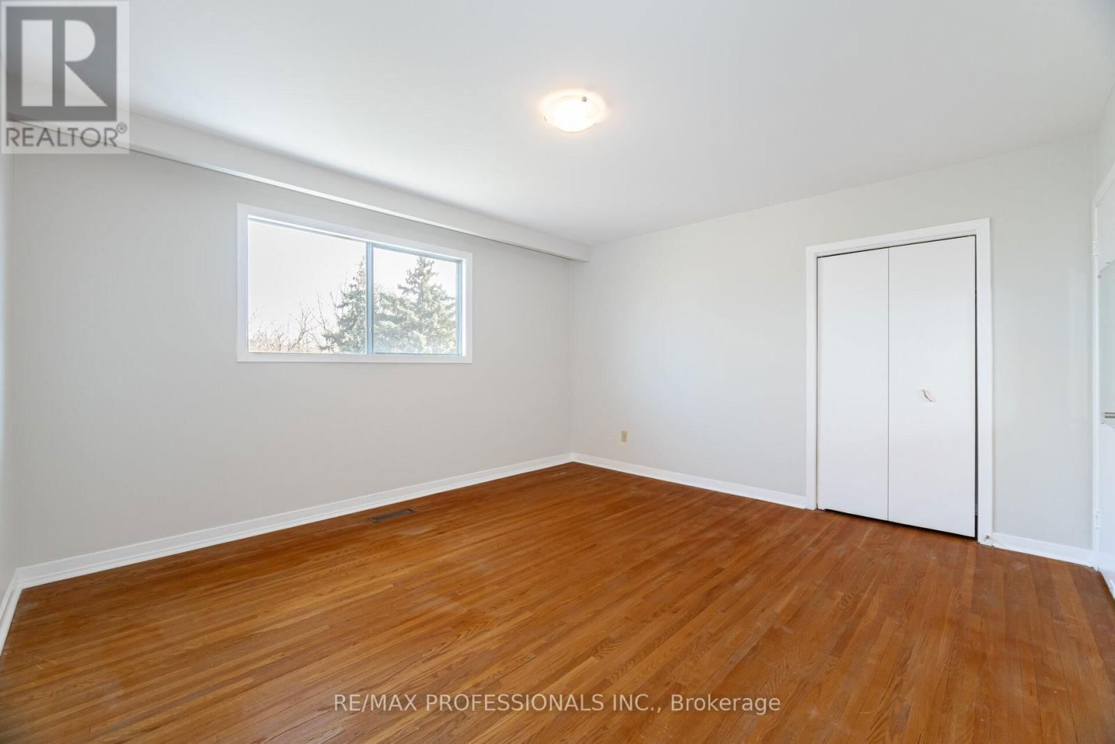 37 THICKET ROAD Image 28