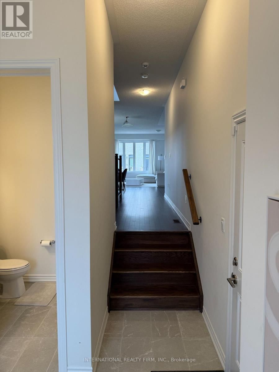 615 BOYD LANE Image 17