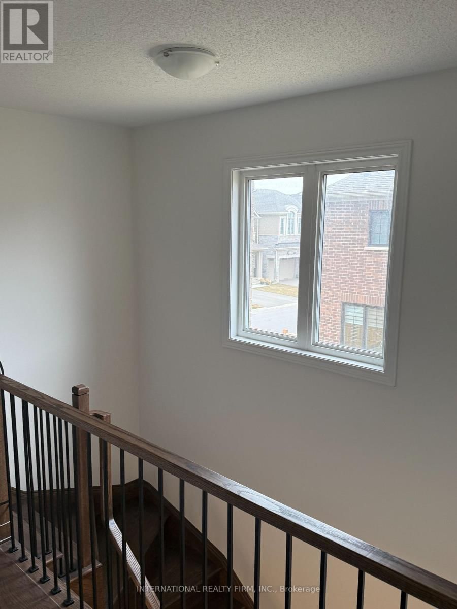 615 BOYD LANE Image 40