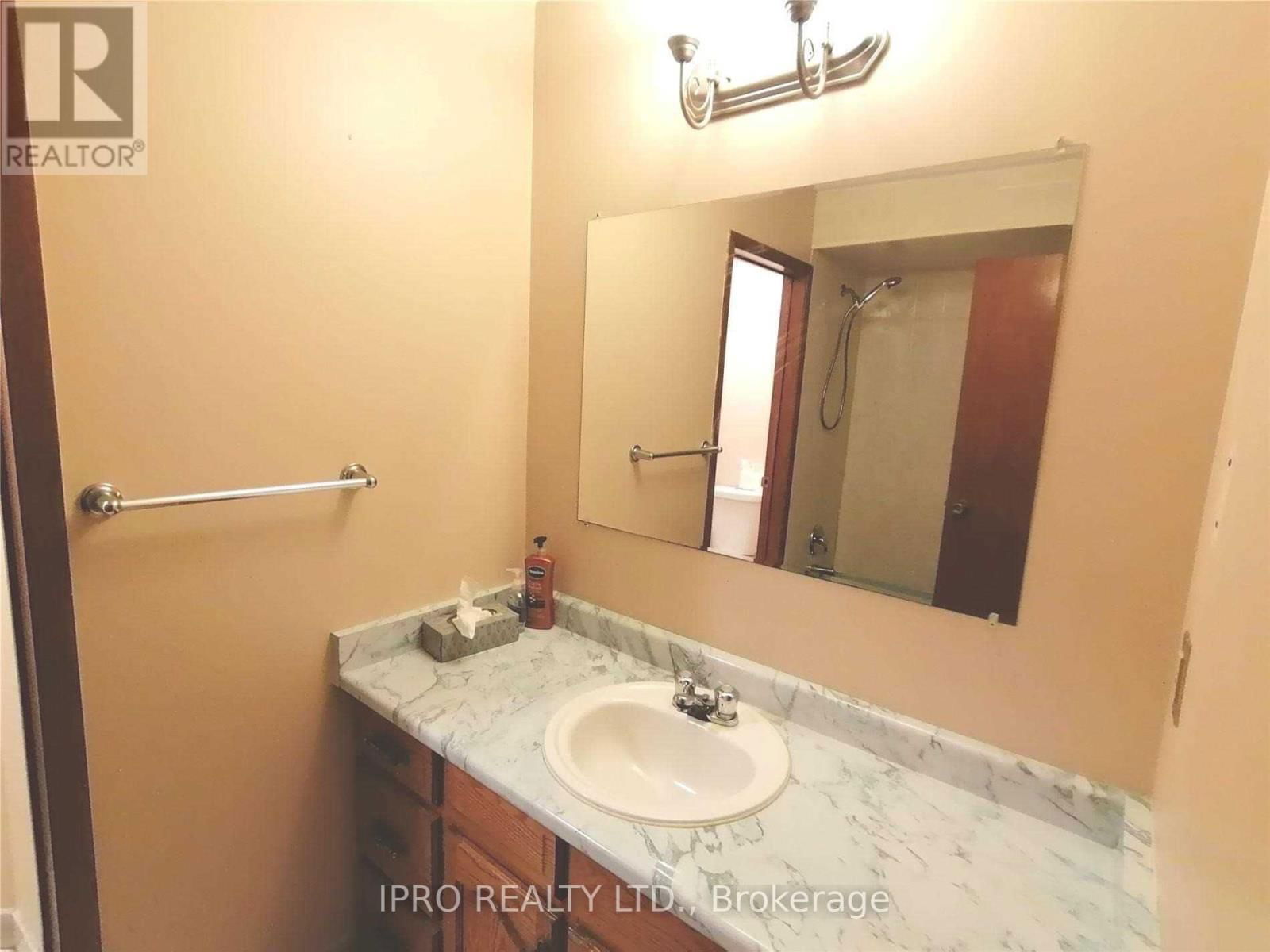 12470 DERRY ROAD Image 20