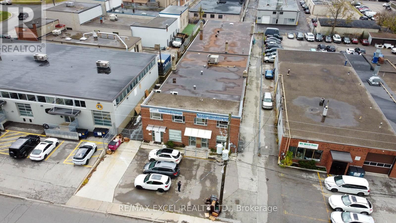31 MILFORD AVENUE Image 27