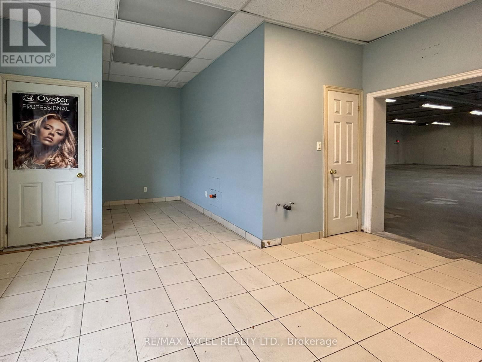 31 MILFORD AVENUE Image 3