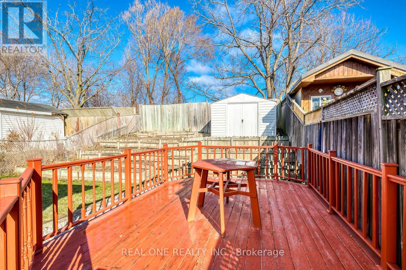 3379 OAKGLADE CRESCENT Image 28