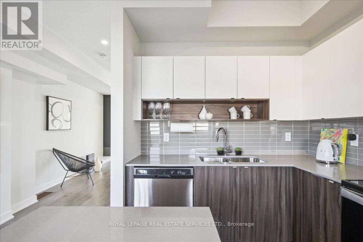 61 - 1121 COOKE BOULEVARD Image 19