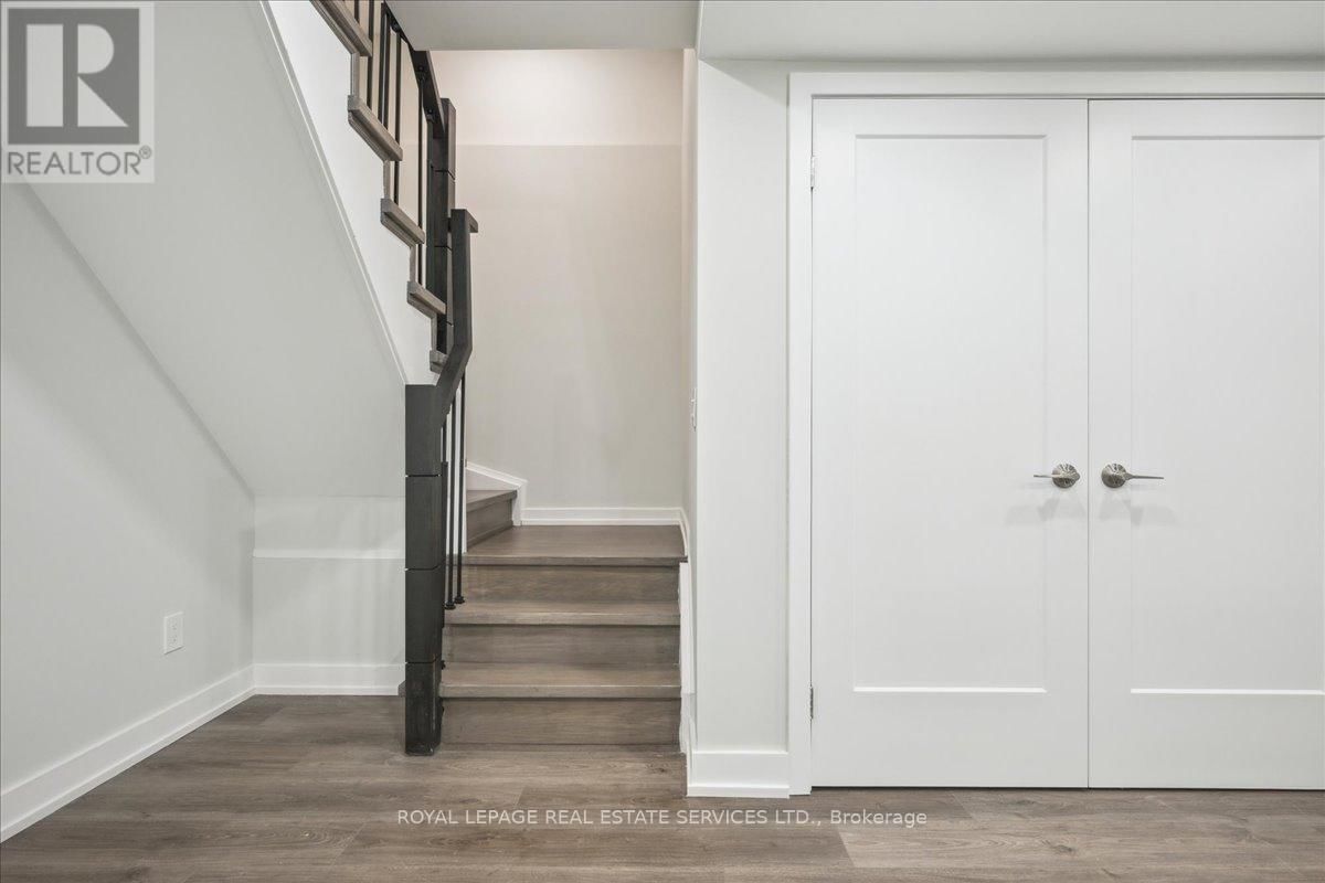 61 - 1121 COOKE BOULEVARD Image 30