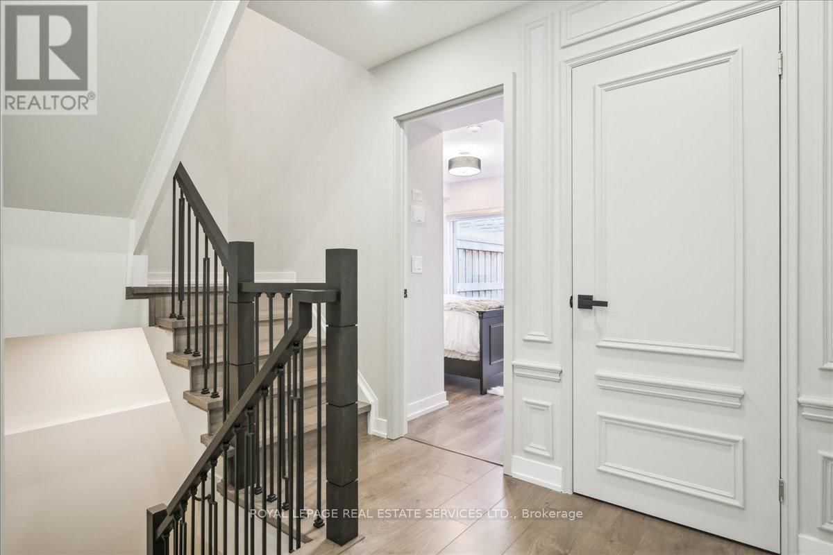 61 - 1121 COOKE BOULEVARD Image 5