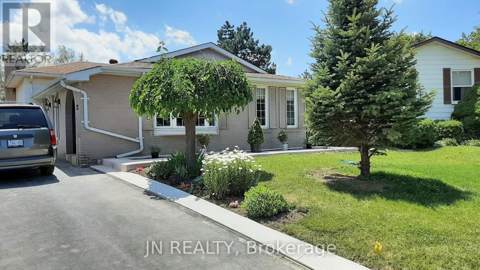 27 FINCHLEY CRESCENT Image 2