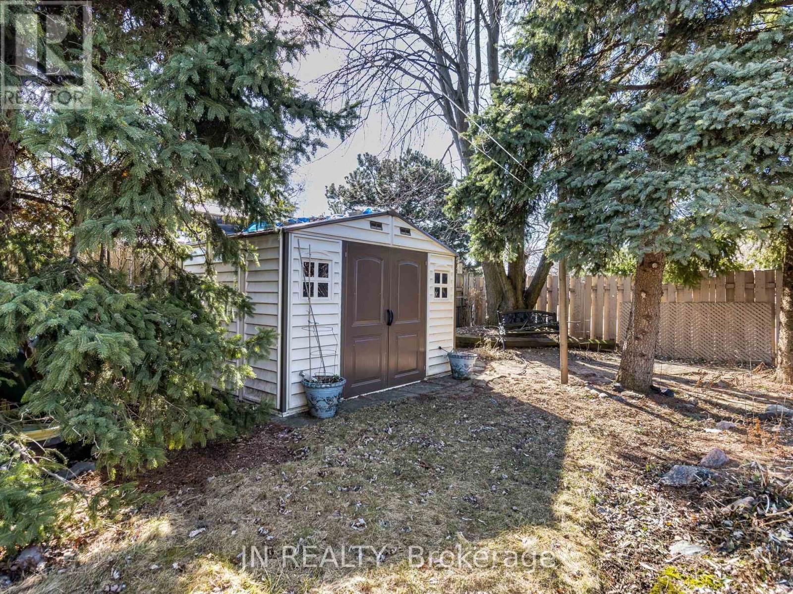 27 FINCHLEY CRESCENT Image 45